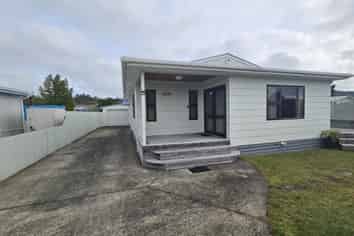 223A Kiwi Road, Whangamata