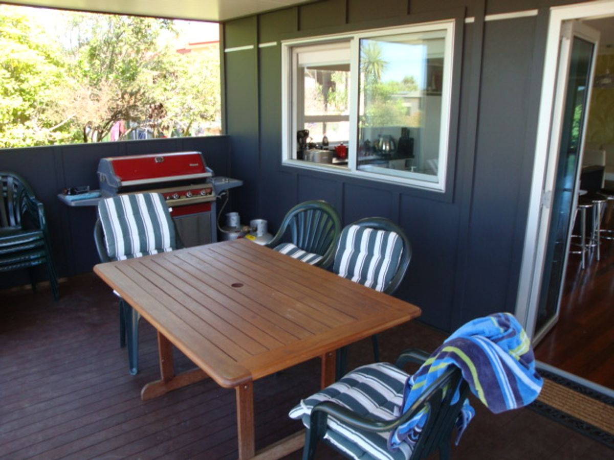 407 LINTON CRES, WHANGAMATA - Widok 5