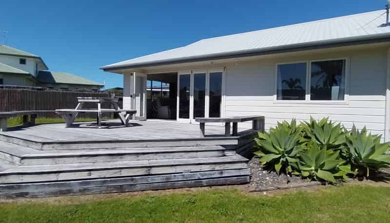 114 Mark Street, Whangamata