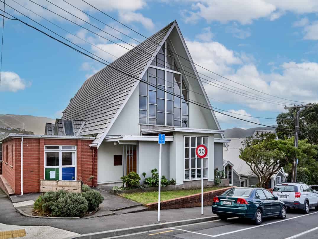 Wadestown Homes and Real Estate for Sale realestate.co.nz