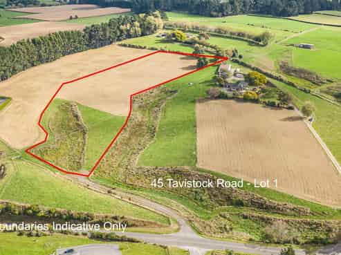 37 and 39 Tavistock Road, Koputaroa