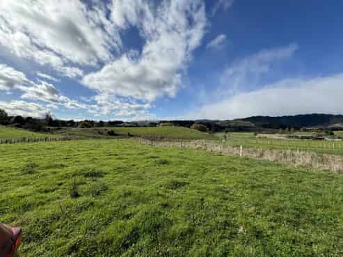 37 and 39 Tavistock Road, Koputaroa