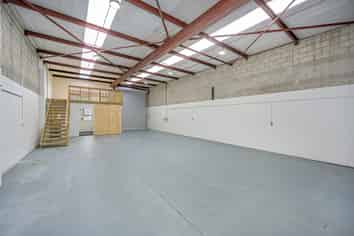 Tidy central Manukau industrial unit