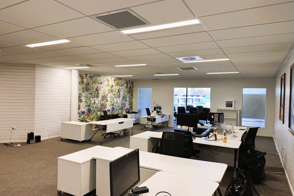 Victoria Street Office - Vista 6