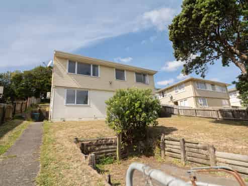 346 Warspite Avenue, Waitangirua