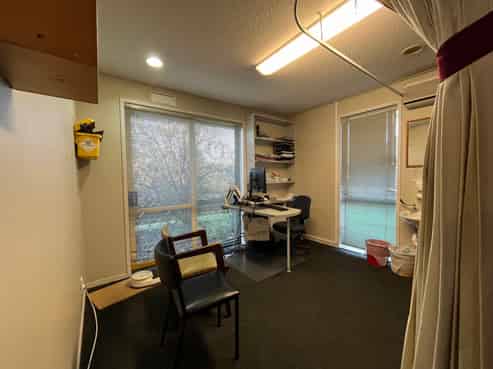 Office/Healthcare in Chartwell