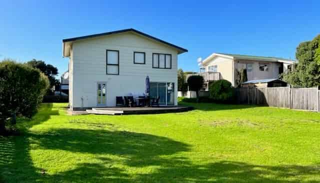 202 Rangi Avenue, Whangamata