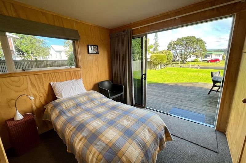 202 RANGI  AVENUE - WHANGAMATA - Mehr