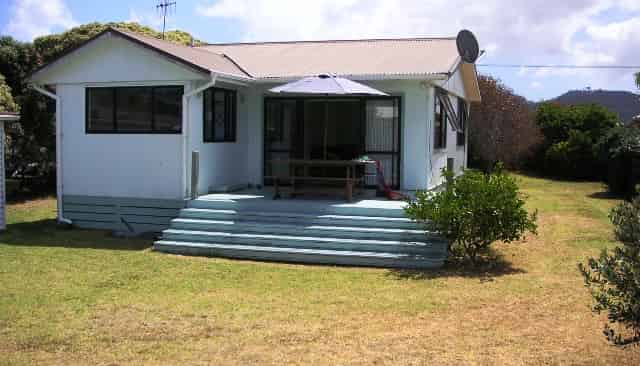 210 Rangi Avenue, Whangamata