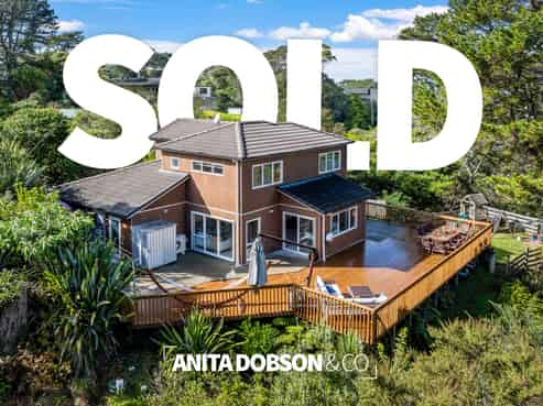 1143A Whangaparaoa Road, Tindalls Beach