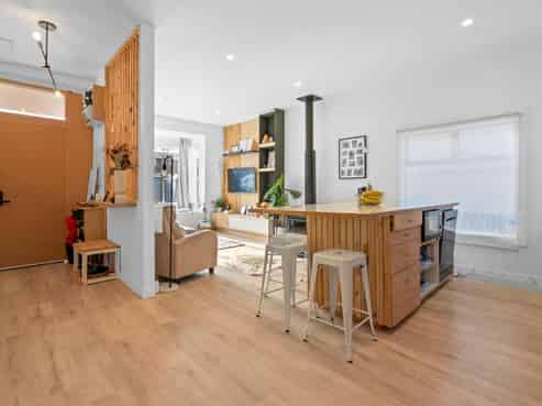 83 Lowe Street, Avenal