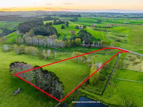 Lot 2/1781 State Highway 16 RD2, Waimauku