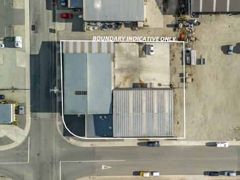 Lease or Purchase Options 