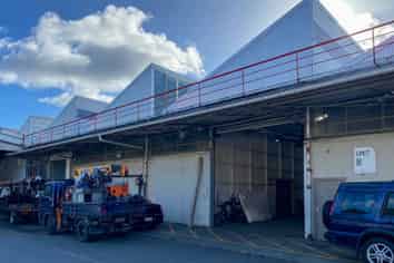 Warehouse and Secure Yard near Brewtown!