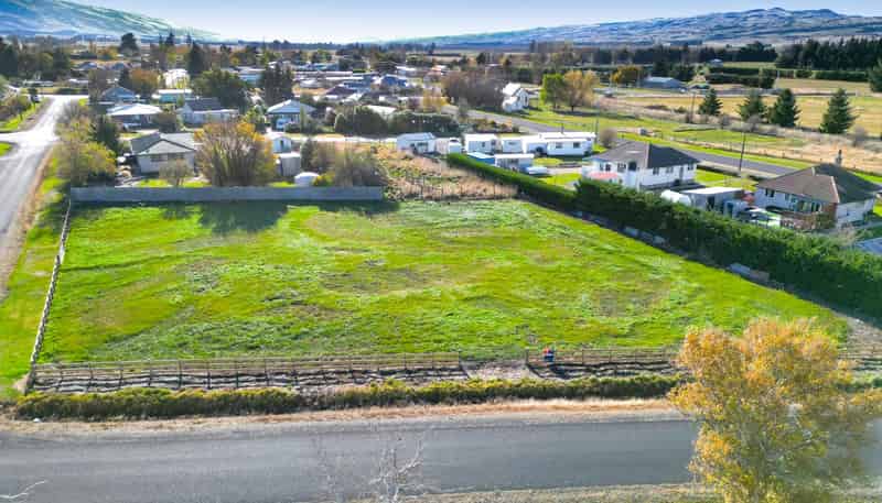 10 South Road, Middlemarch