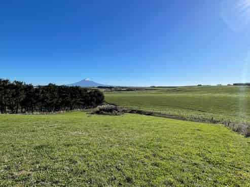 25 Larlin Drive, Hawera