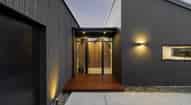Open gallery