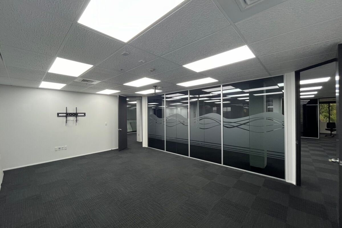 Competitively Priced Penrose Office - Vista 6