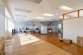 1,750sqm Prime NEW LYNN Warehouse + Large Yard