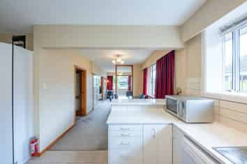 9 Newbridge Place, Ilam