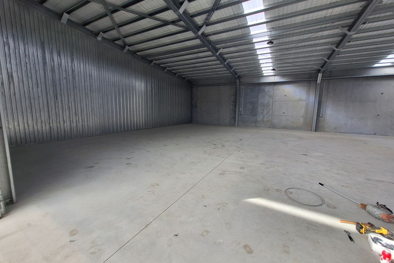 Near New Warehouse option in Bell Block. - Aanzicht 4
