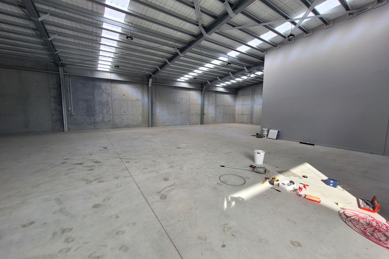 Near New Warehouse option in Bell Block. - Aanzicht 3
