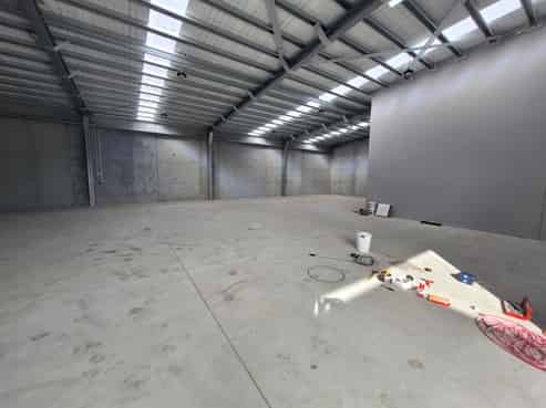Near New Warehouse option in Bell Block.