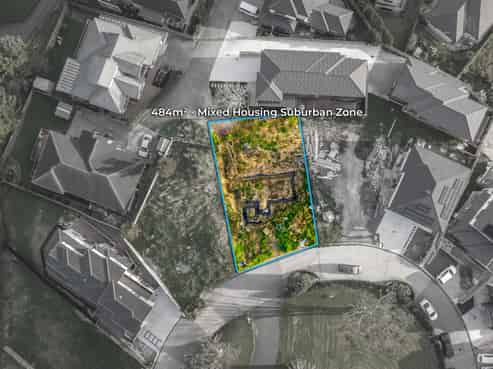 12 Jabal Crescent, Totara Park