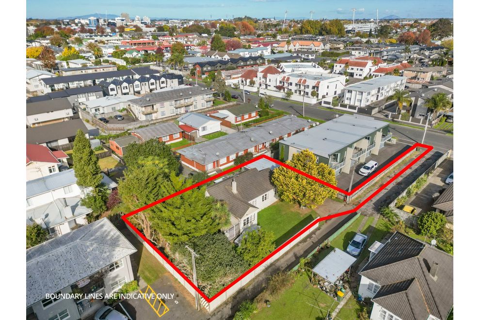 32 Charlemont Street, Whitiora, Hamilton City For Sale realestate.co.nz