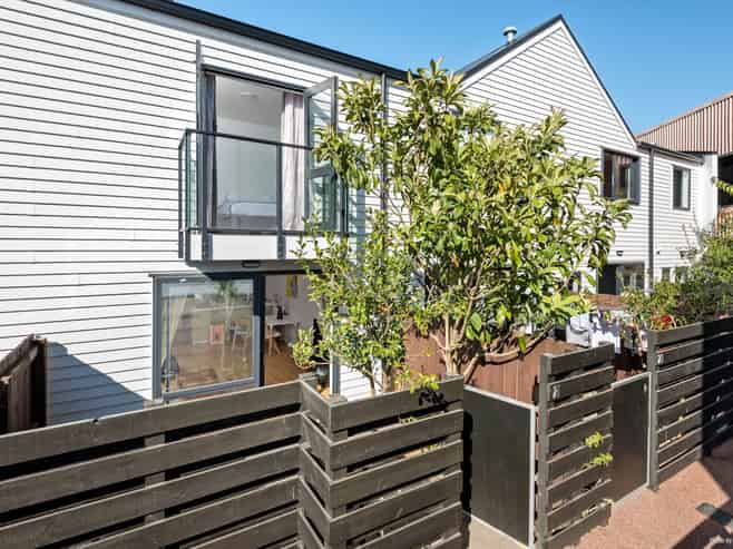 21/955 Mt Eden Road, Three Kings