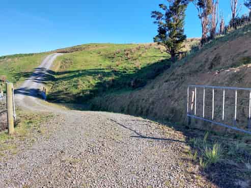 610 Bickerstaffe Road, Maungaturoto