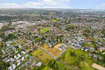 16 Monte Cristal Avenue, Swanson