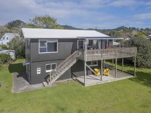 12 Hardy Place, Cooks Beach