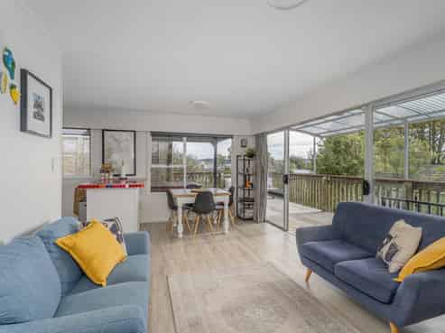 12 Hardy Place, Cooks Beach