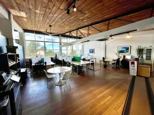 Orewa opportunity - excellent exposure