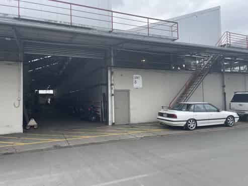 Industrial 1,000sqm + 1,650sqm Secure Yard 