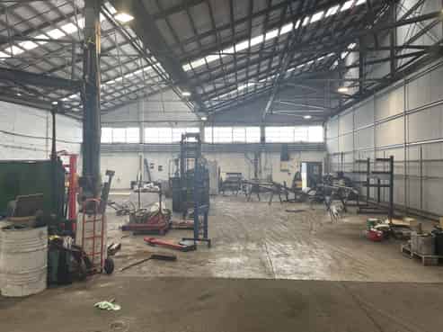 Industrial 1,000sqm + 1,650sqm Secure Yard 
