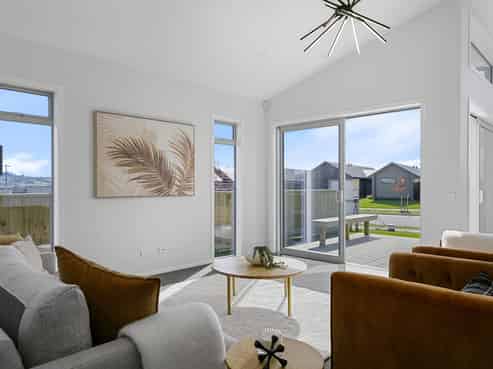 24 Raupo Crescent, Wharewaka