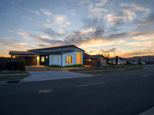 24 Raupo Crescent, Wharewaka