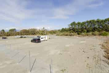 Industrial Yard – For Lease/For Sale
