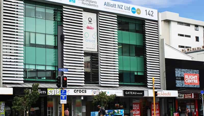  142 Broadway, Newmarket