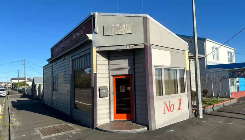 1 Glover Road, Hawera