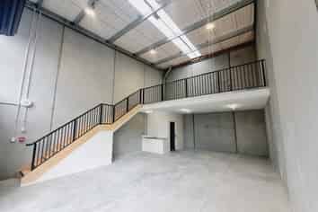 Modern warehouse in Industry’ development