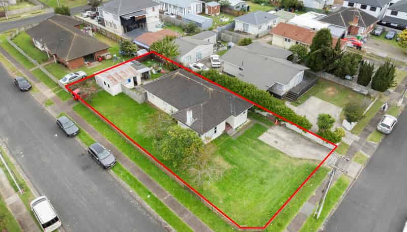 2 Mervan Street, Mangere East