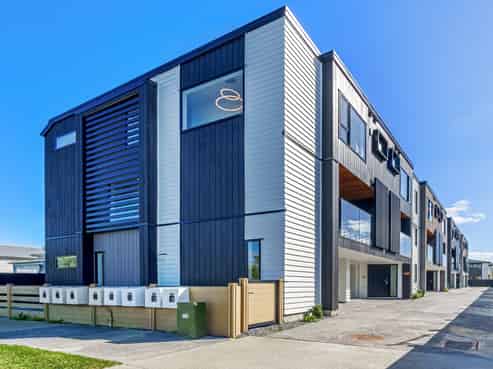 16 Mapau Road, Greenlane, Auckland City, Auckland, Greenlane