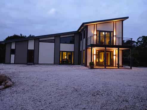 9/240 Alma Road, Cape Foulwind