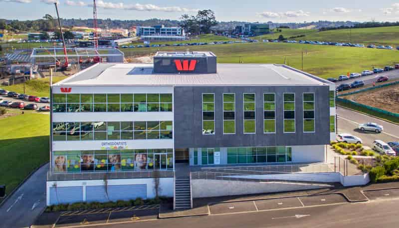 51 Corinthian Drive, Albany