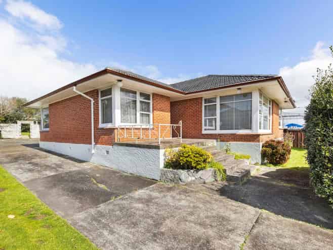 33 Donovan Street, Blockhouse Bay