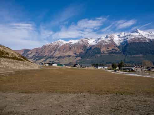 28 Richardson Street, Glenorchy