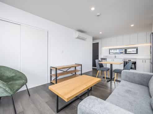 1 Te Puketoka Lane, Mangere